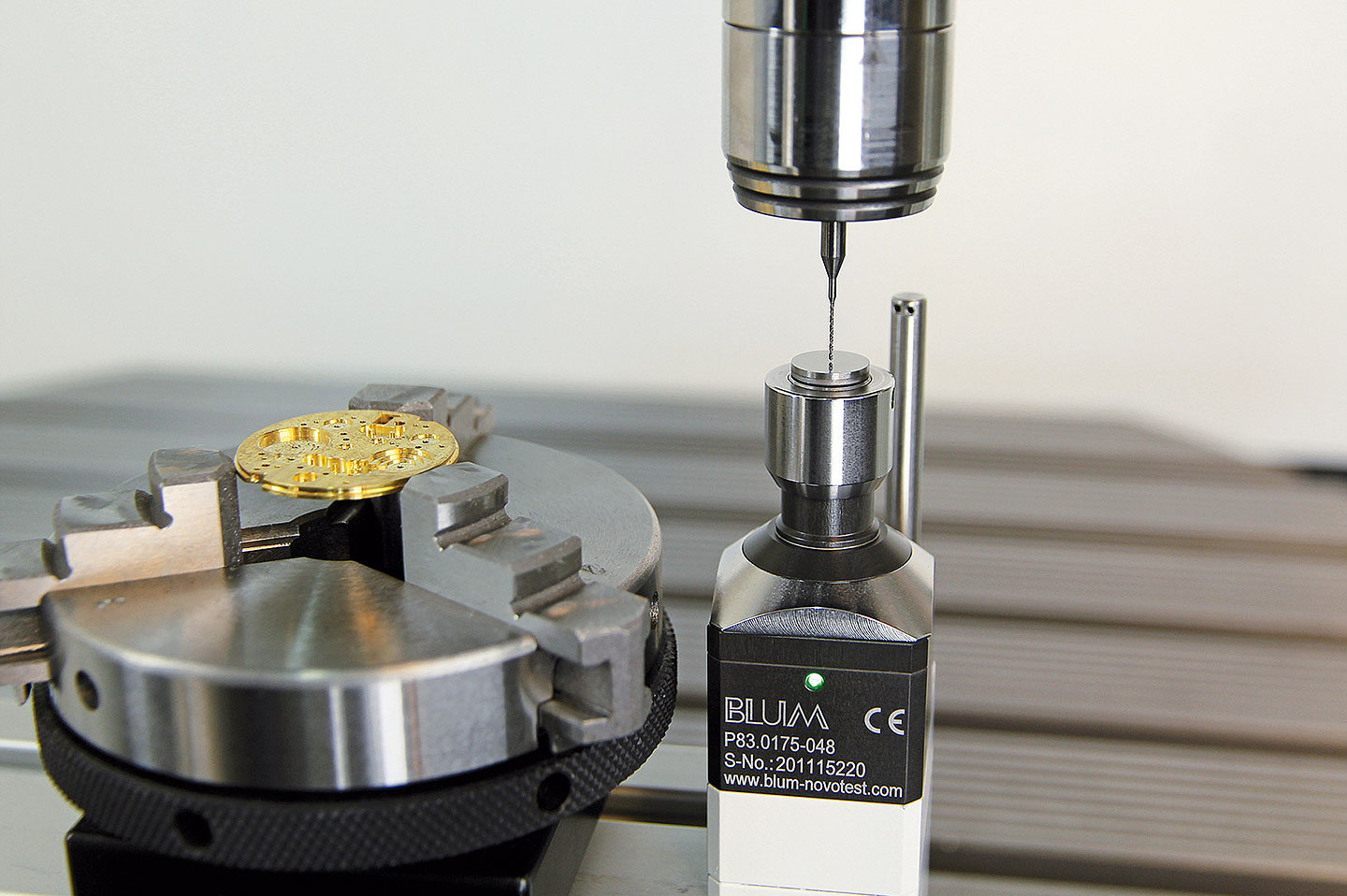 Tool length measurement and breakage detection in small machining centres